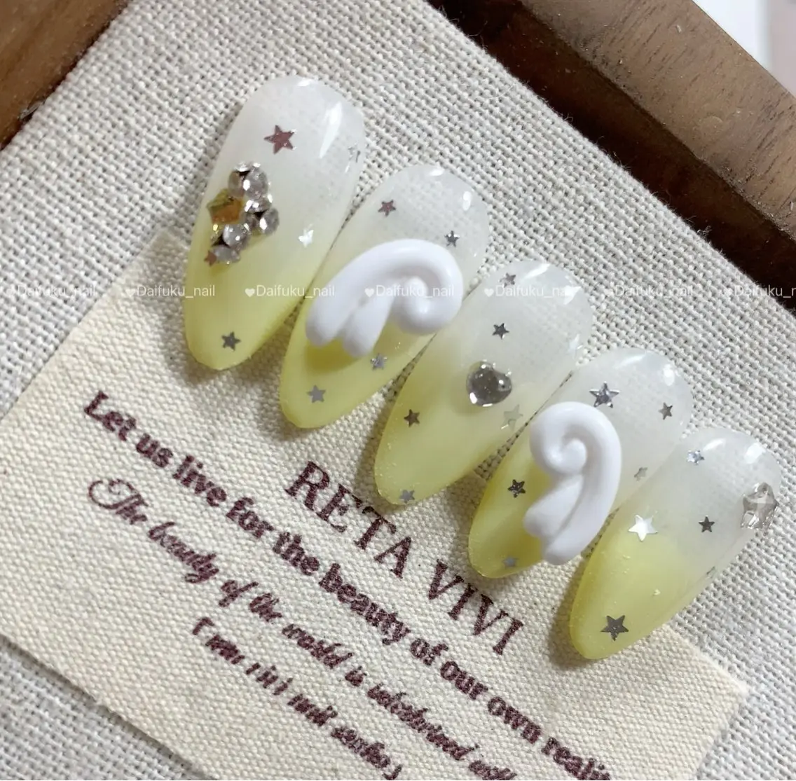 ミディアム ハンドネイル Daifuku nailsのネイルデザイン