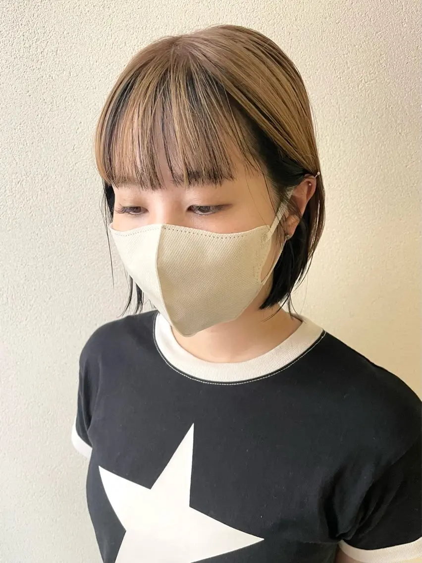 ショート カラー ブリーチ インナーカラー ヘアカラー 沢田 瞳のヘアスタイル