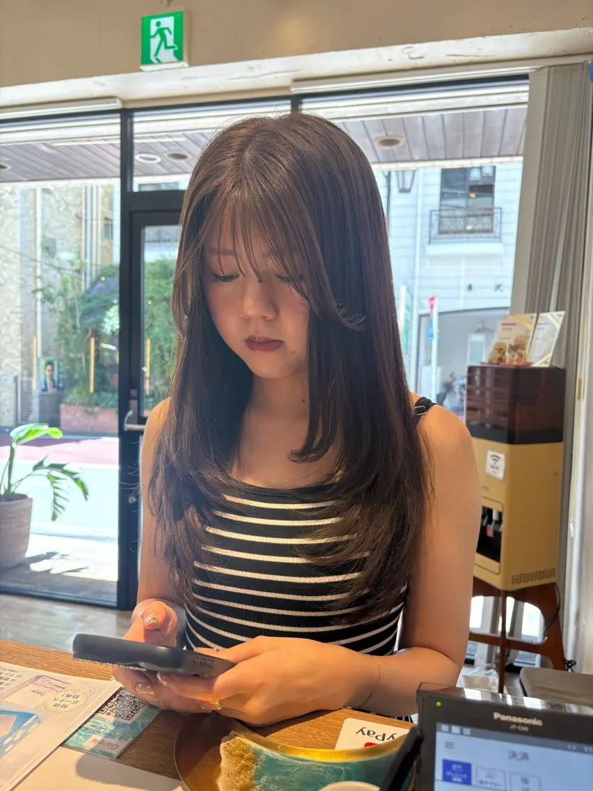 ロング カット 透明感カラー 🧚‍♂️さえのヘアスタイル