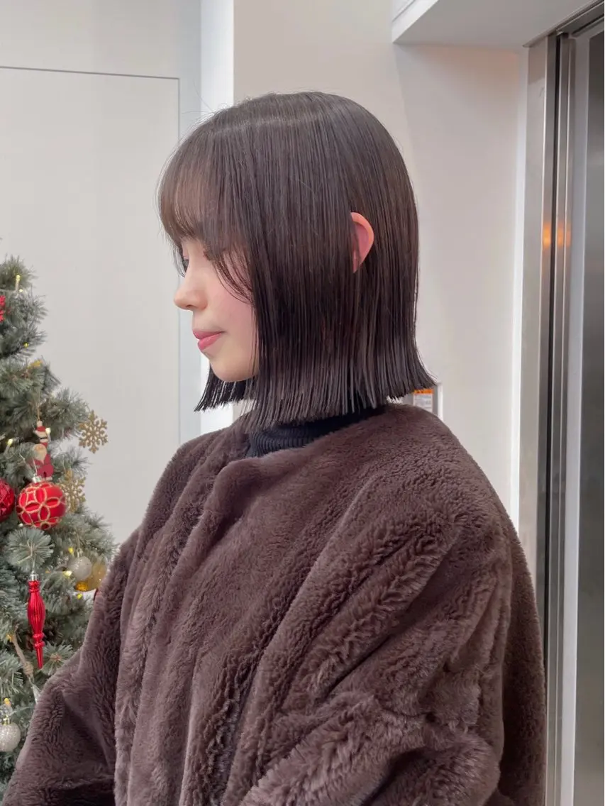 ミディアム カラー ブリーチ 似合わせカット レイヤー/ブリーチ ♥️【木坂 桃歌】のヘアスタイル