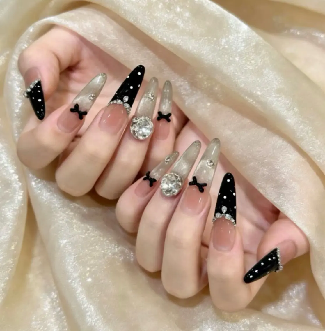 ネイル ハンドネイル U.mi Nail Salonのネイルデザイン