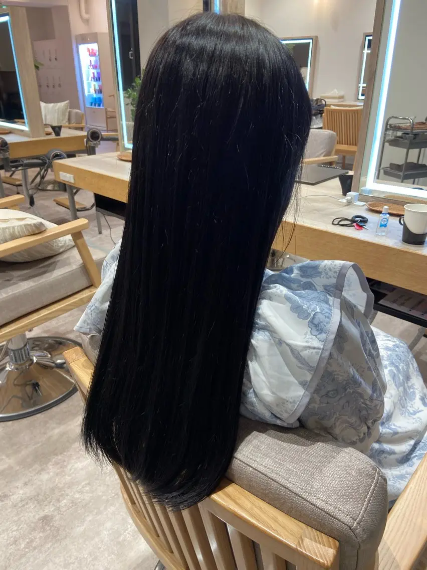 ロング カラー ヘアカラー みなみ みずきのヘアスタイル