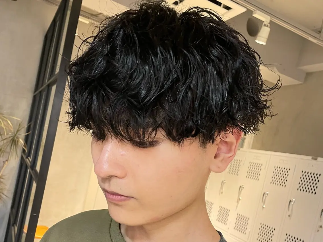 ミディアム ミディアムパーマ パーマ 仲井間 賢雄 fifthのヘアスタイル