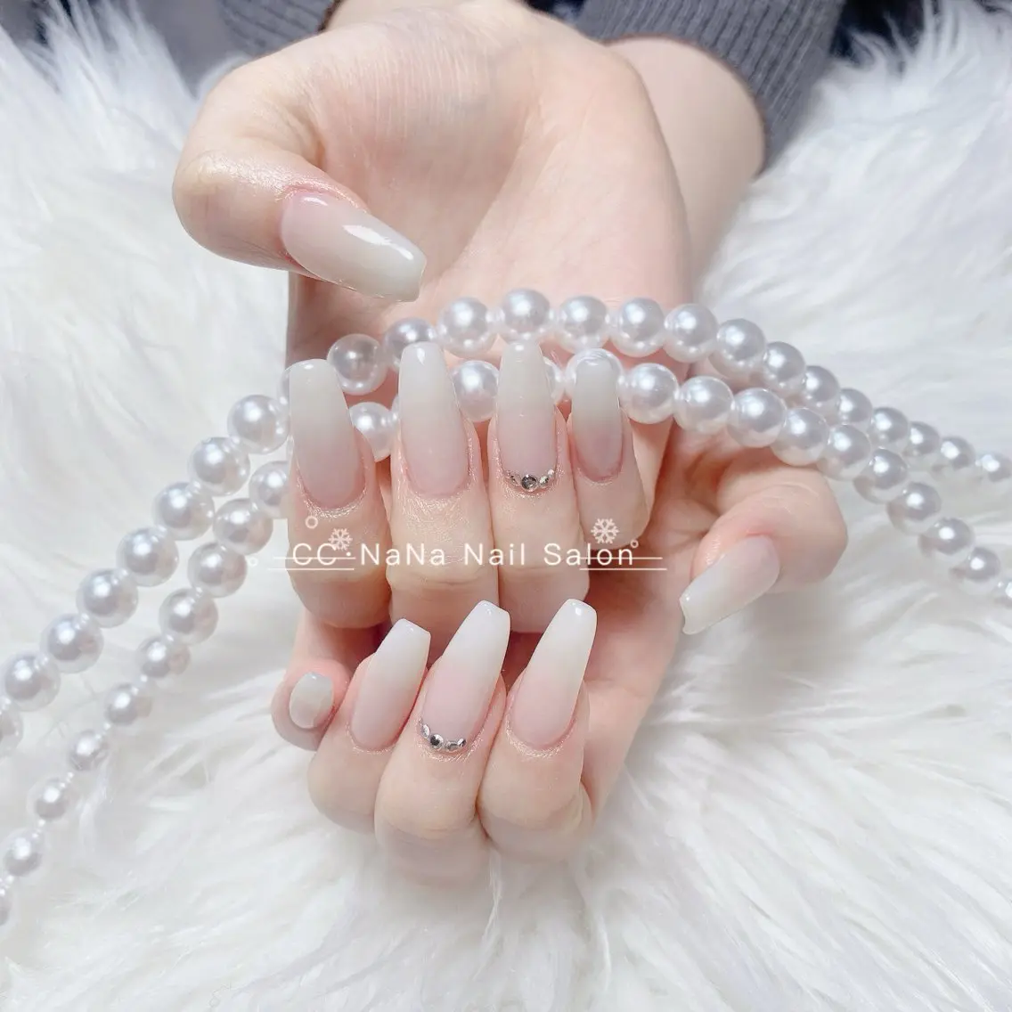 ネイル チークネイル フラッシュネイル ハート キラキラネイル 韓国ネイル ハンドネイル 💎CC・NaNa 韓国風ネイル🌙Cのネイルデザイン