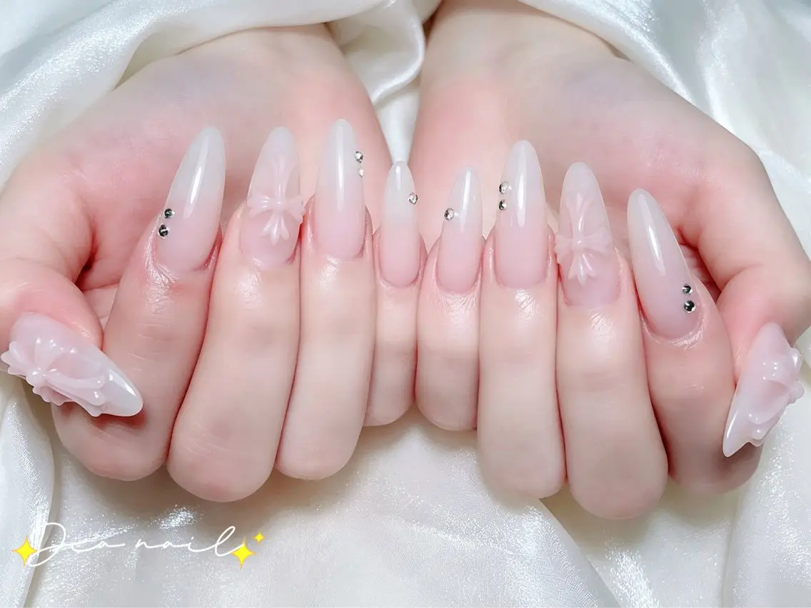 ネイル フットネイル 韓国ネイル レース マグネットネイル ニュアンスネイル ハンドネイル Dia nail サロンのネイルデザイン