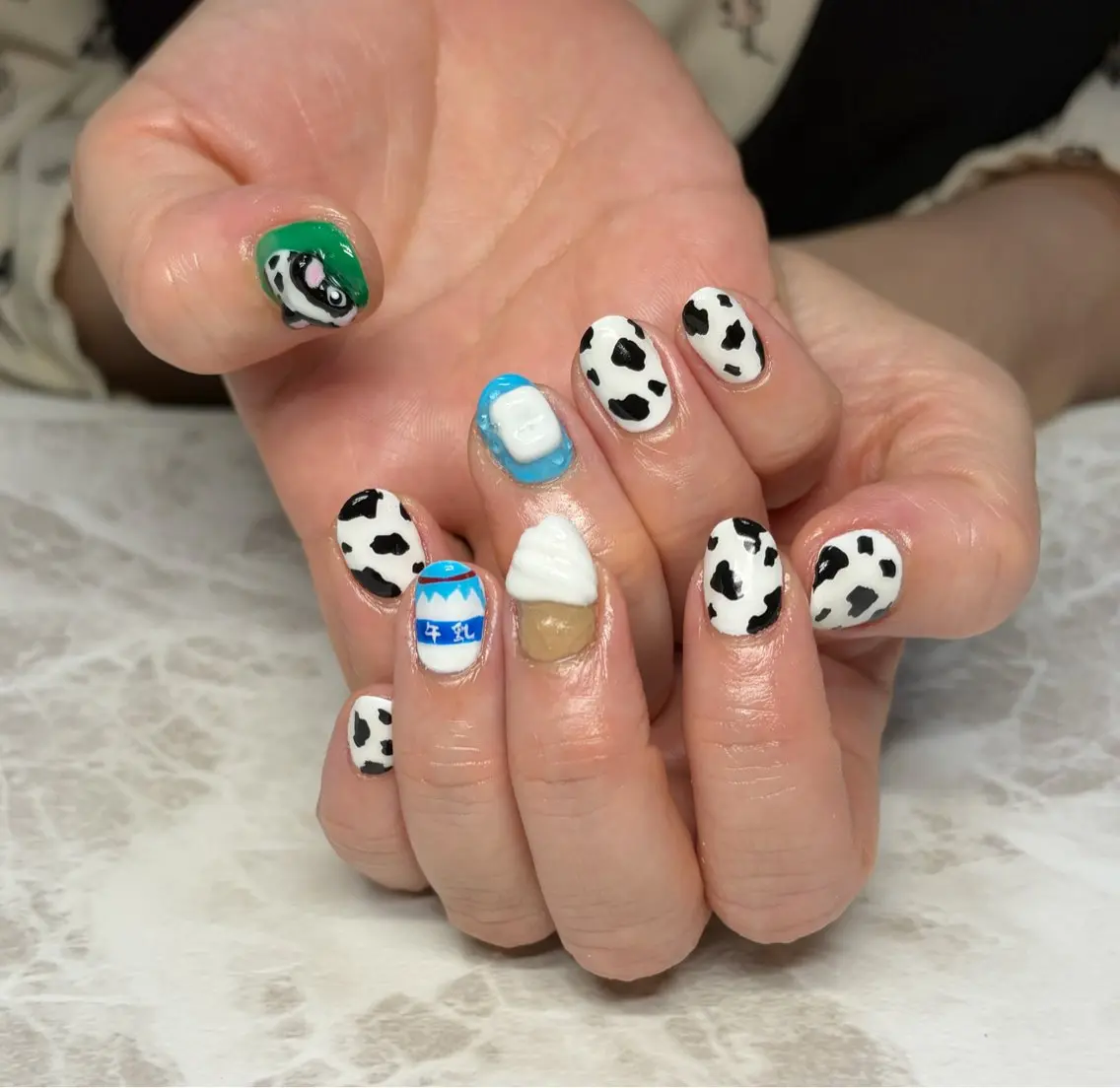 ネイル ハンドネイル ゆぴねいる yupinailのネイルデザイン