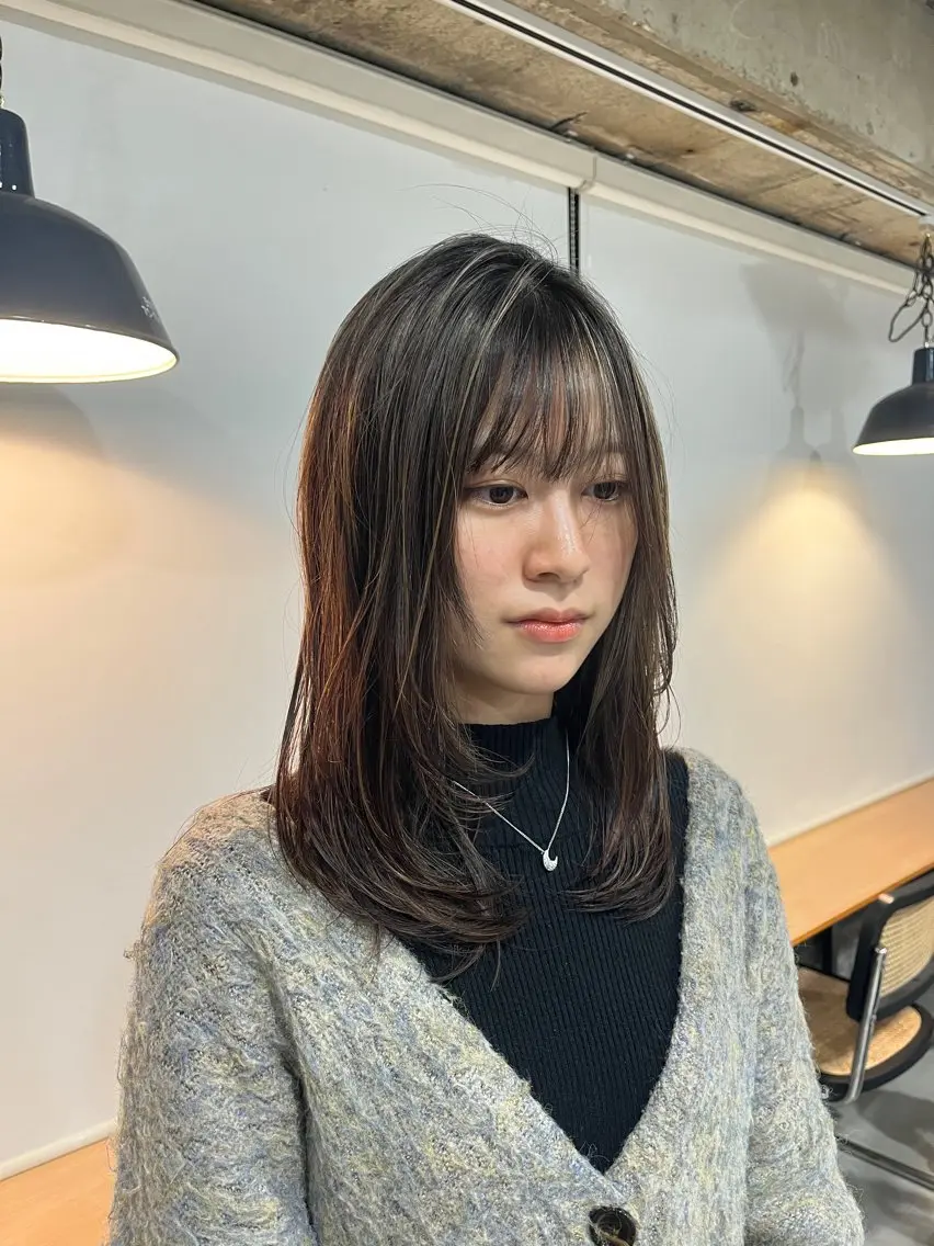 セミロング カラー ヘアアレンジ ハイライトカラー ハイライト レイヤーカット ヘアカラー トリートメント ヘアセット 美髪/透明感/レイヤ ーTATSUKI☘️のヘアスタイル