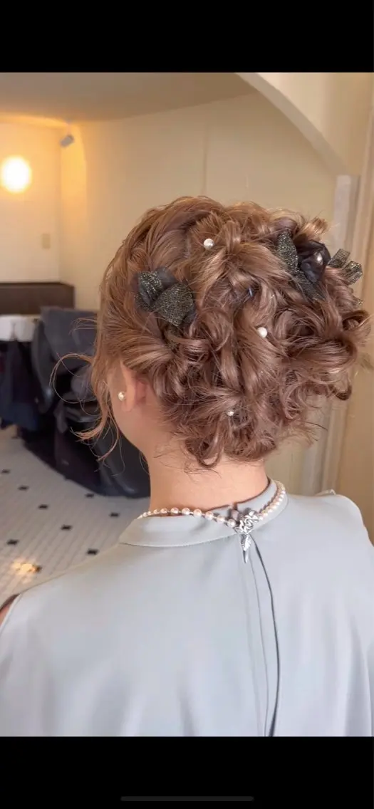 ショート ヘアアレンジ ヘアセット 🫧透明感ボブ/ ハイトーン.nanoのヘアスタイル