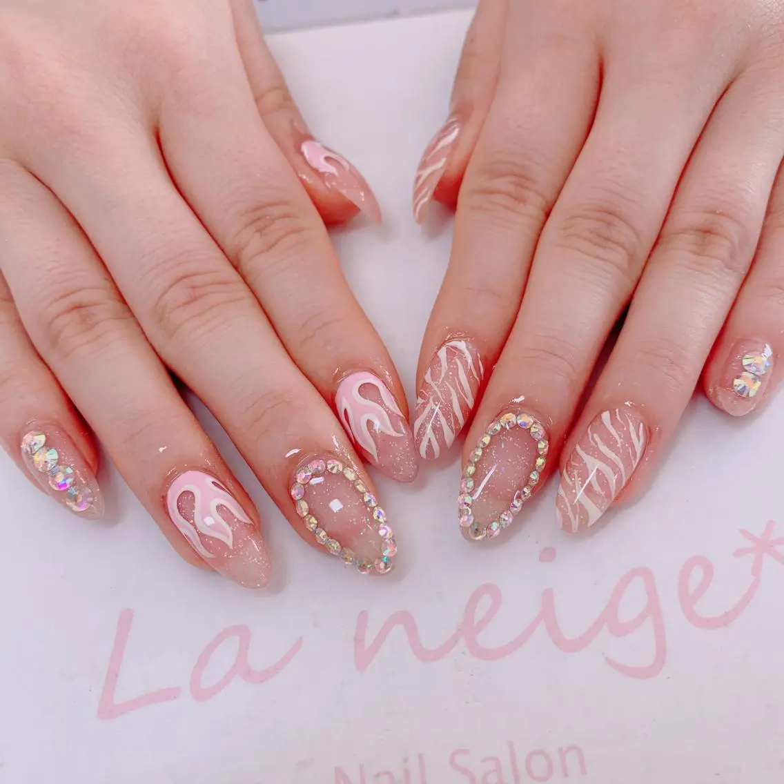ネイル La neige* yuki 🐩🌙のネイルデザイン