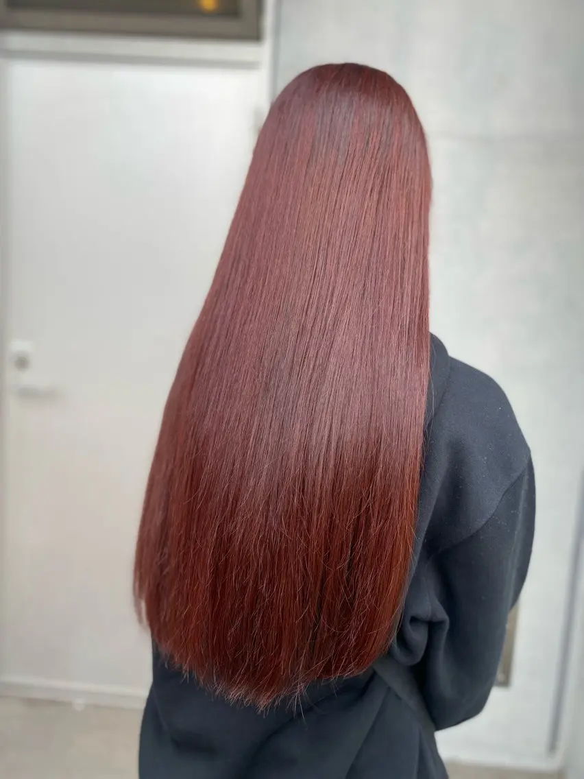 ロング トリートメント 岡 舞唯のヘアスタイル