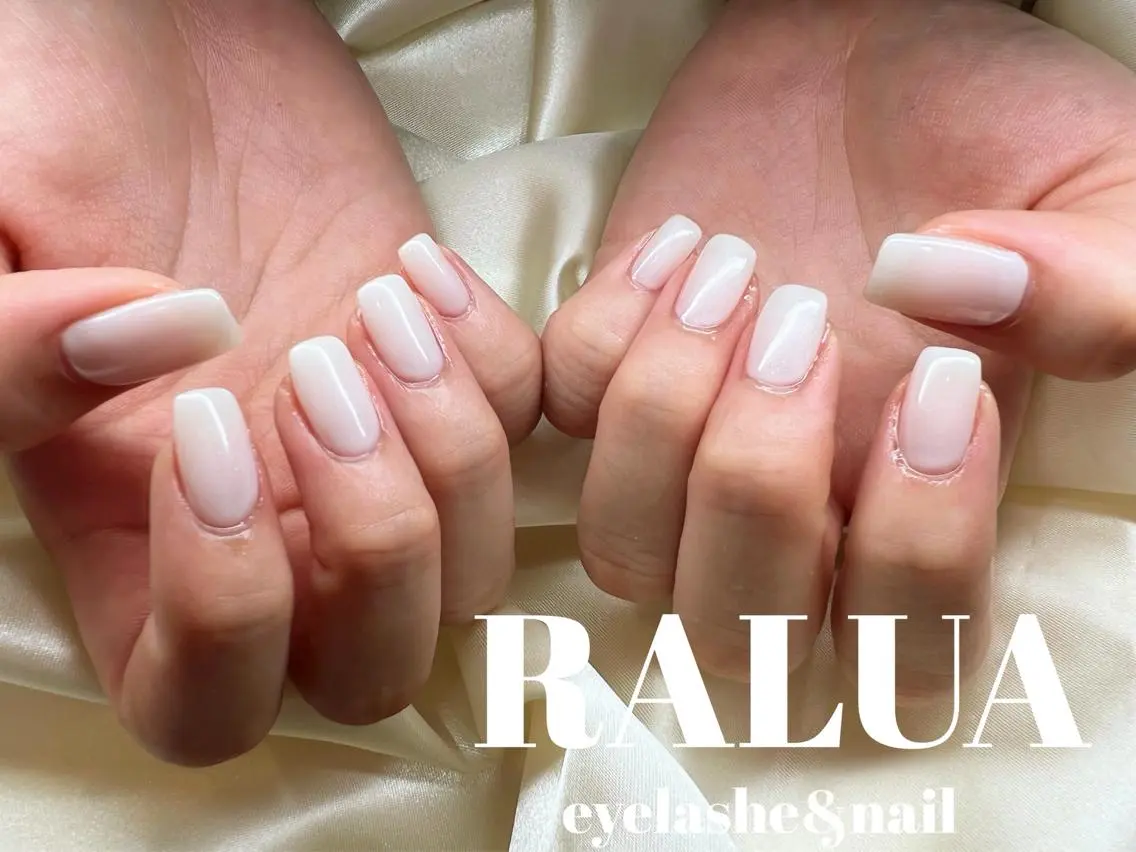 ネイル ハンドネイル RALUA shiori🐰のネイルデザイン