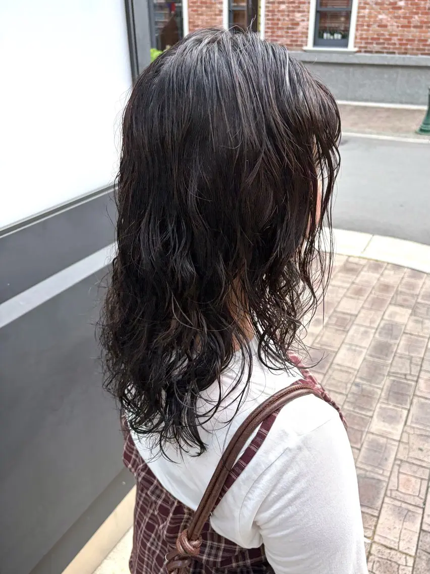 セミロング パーマ 後藤 咲夏のヘアスタイル