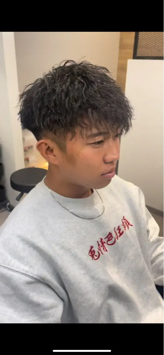 パーマ メンズ メンズパーマ スパイラルパーマ カット パーマ ヘアセット 【Men's Lapis横浜】翔太のヘアスタイル