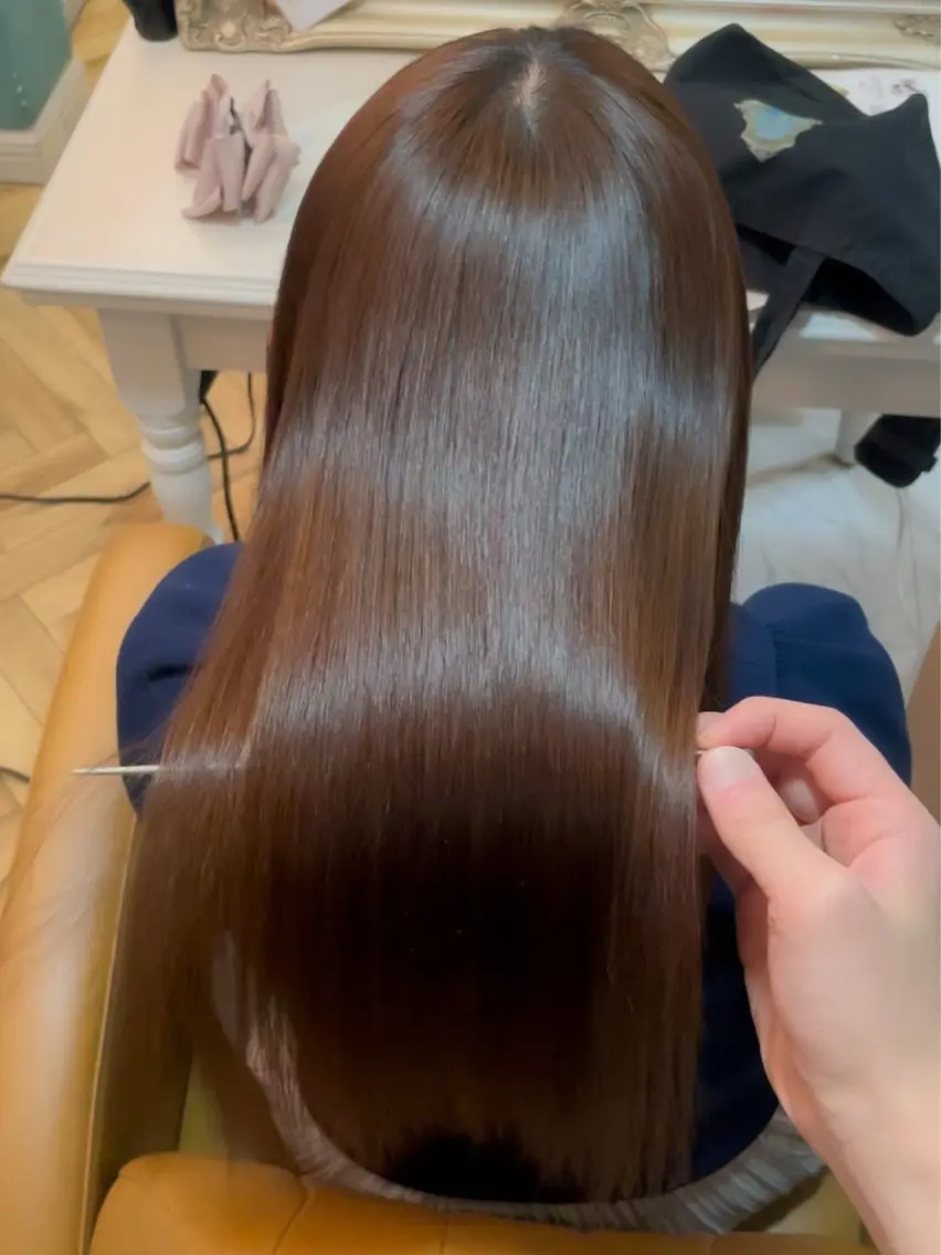 ロング 髪質改善 韓国風ヘア レイヤーカット ロング 縮毛矯正 カット ヘアカラー 縮毛矯正 トリートメント 美髪縮毛矯正🩶 髪質改善/Shinaのヘアスタイル