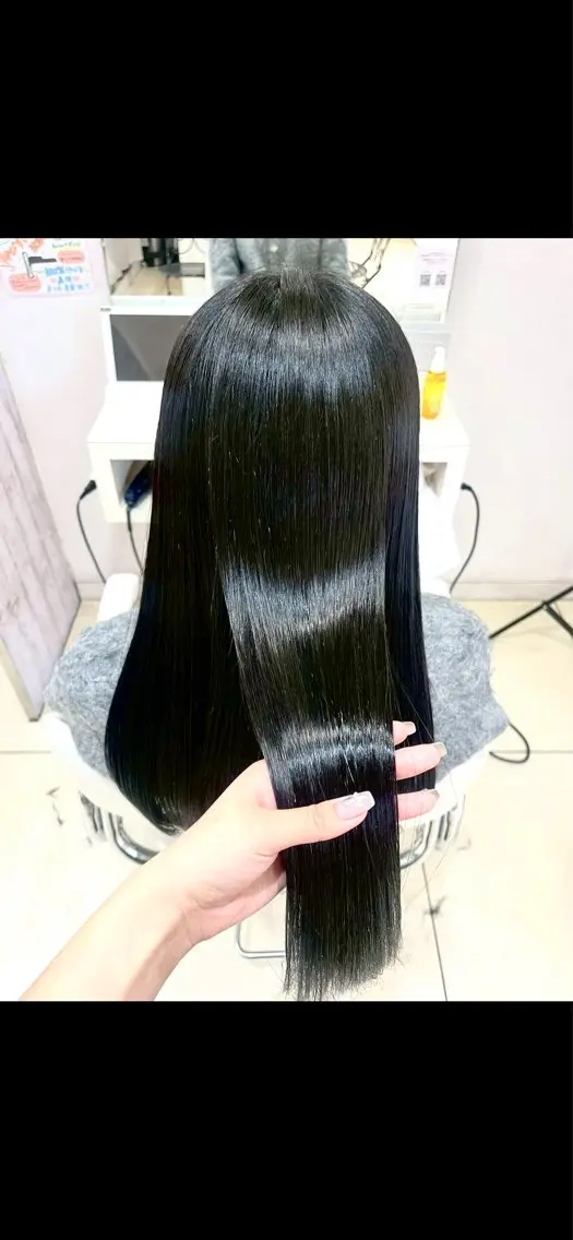 【19時以降限定】白髪染めで髪質改善✨️理想の艶髪へ!グレイカラー全体塗布¥2860✮*。゚艶髪/透明感/髪質改善の写真
