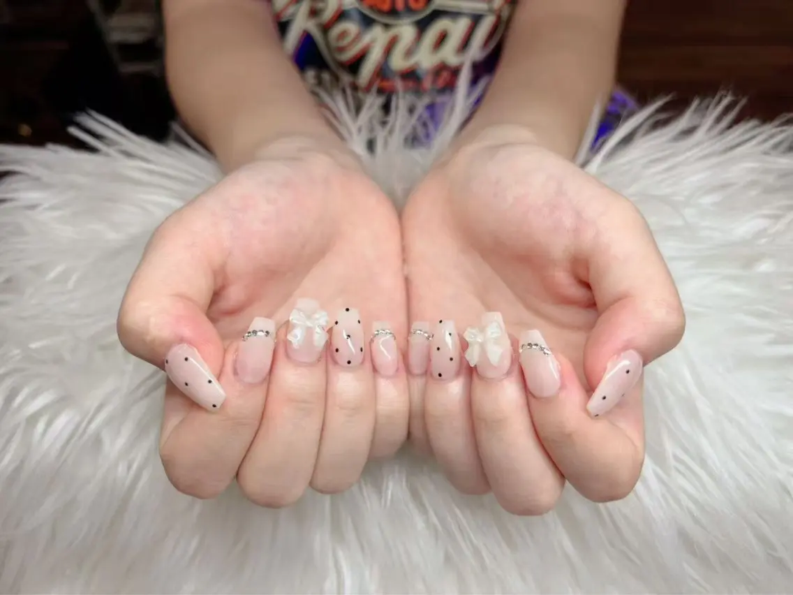 ネイル ハンドネイル ハンドケア The Nail & Eye Lashの眉毛・アイブロウイメージ