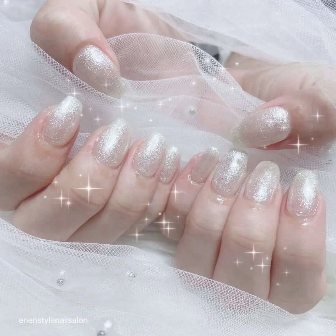 オフなしワンカラー [爪に優しい削らないベース使用]＋ケア&保湿オイル込み🫧の写真