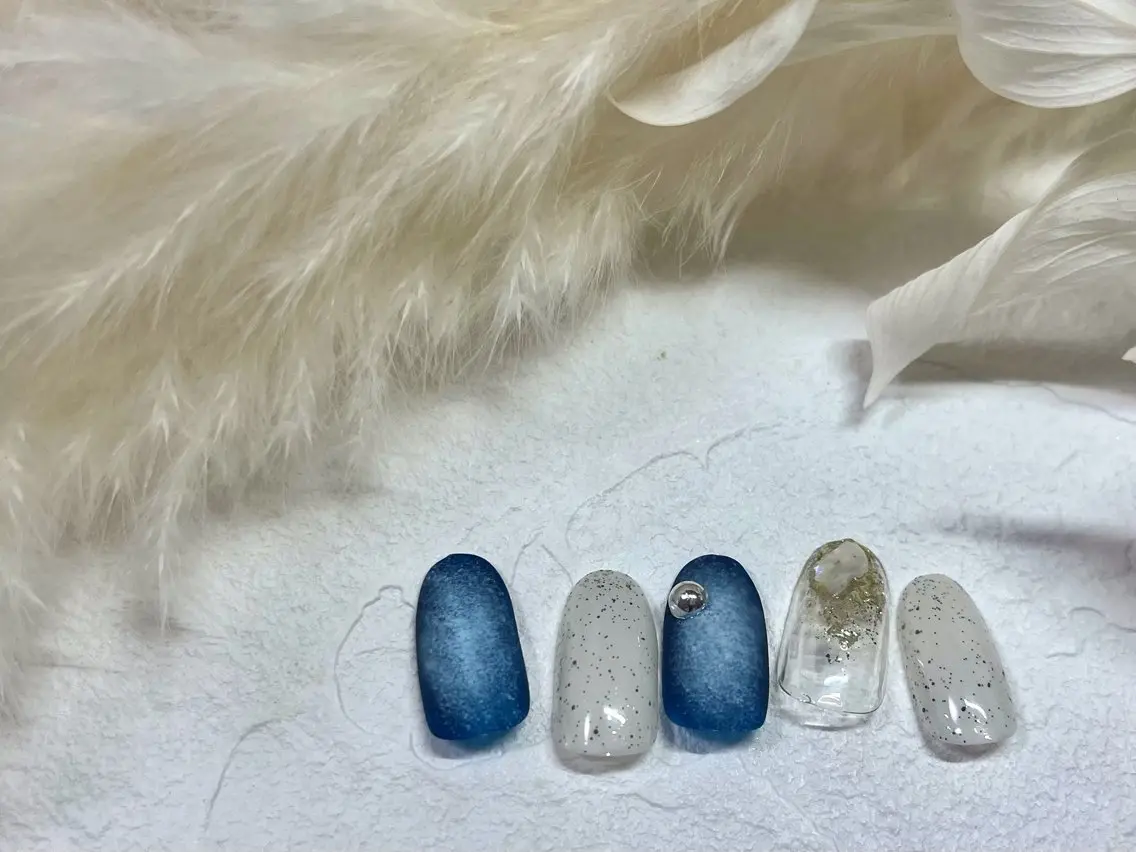 ネイル ジェルネイル 韓国ネイル マグネットネイル メンズネイル パラジェル ハンドネイル kiki nail &brow二子玉川の眉毛・アイブロウイメージ