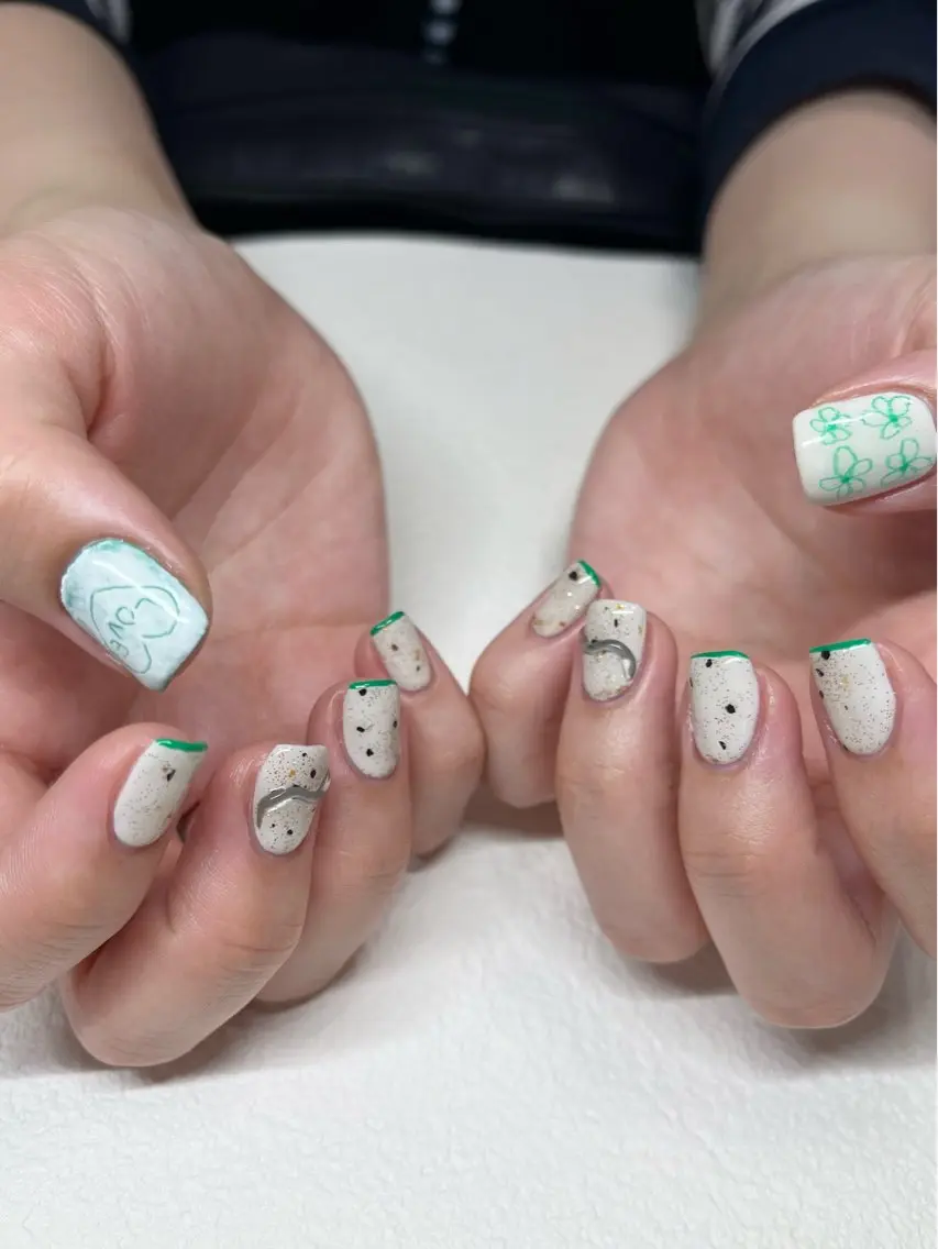 ネイル アートネイル 持ち込み HUU. riko 二俣川のネイルデザイン