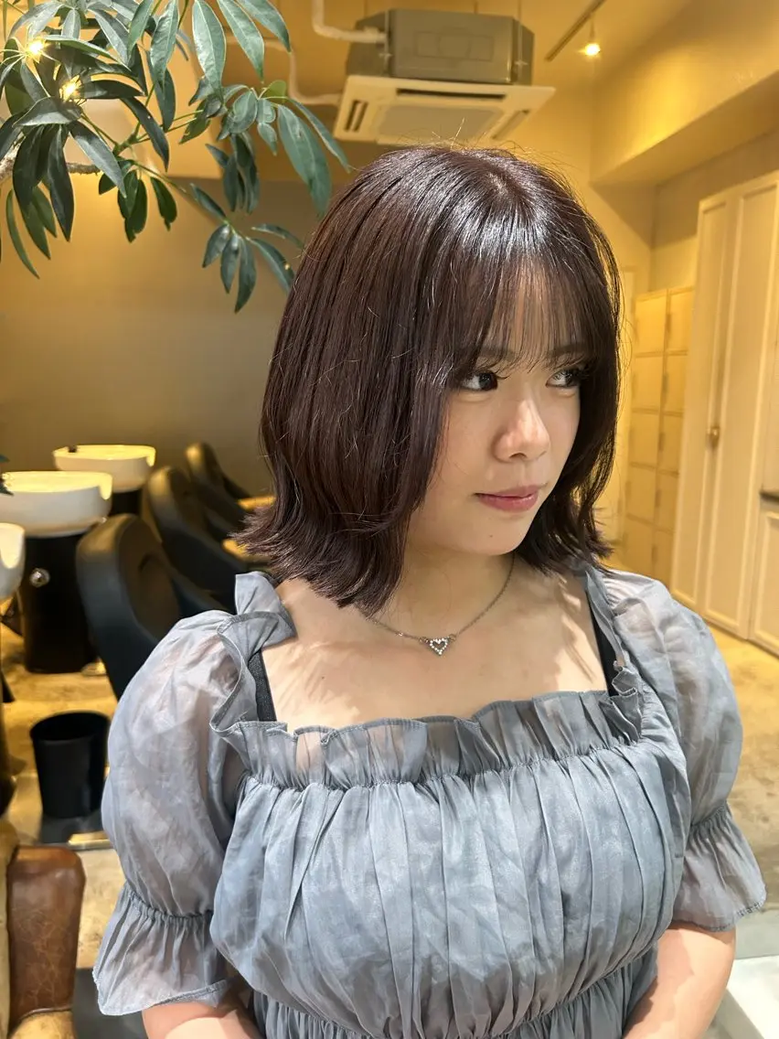 ミディアム カット ヘアカラー トリートメント 髪質改善×ハイトーン レイヤー天神美容室のヘアスタイル