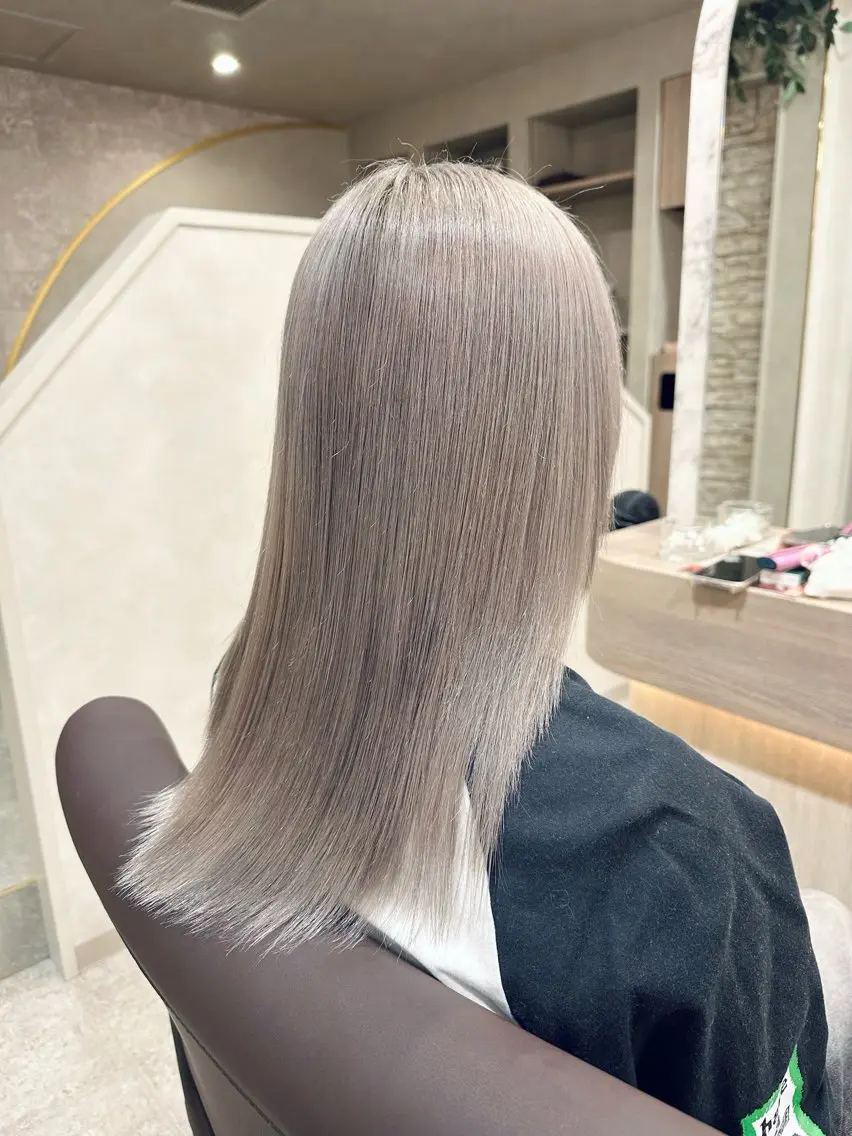 カラー シルバー ヘアカラー トリートメント PSY【サイ】池袋 KYOKAのヘアスタイル