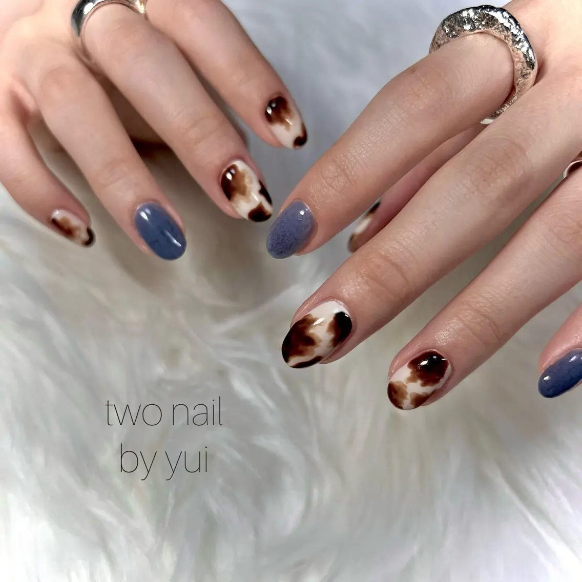ネイル アートネイル ネイルチップ ホワイト ハンドネイル two nailのネイルデザイン