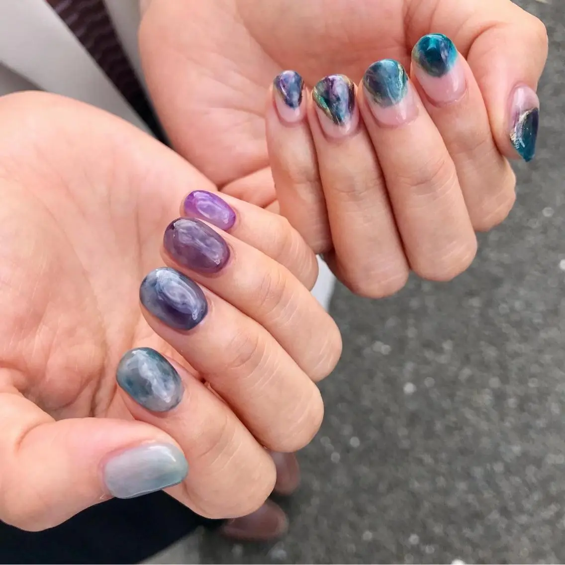 ネイル アートネイル ニュアンスネイル BEE NAILのネイルデザイン