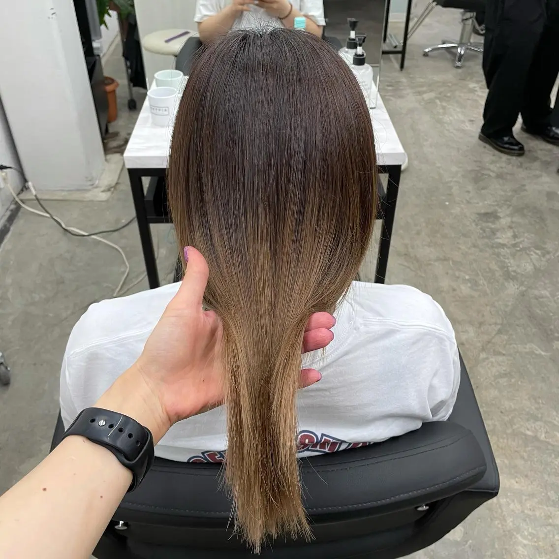 セミロング カラー シールエクステ バレイヤージュ ミストバング ダブルカラー  フェイスフレーミング ヘアカラー トリートメント ヘッドスパ 🧡艶髪/エクステ 🫧🧡YUKI❄️のヘアスタイル