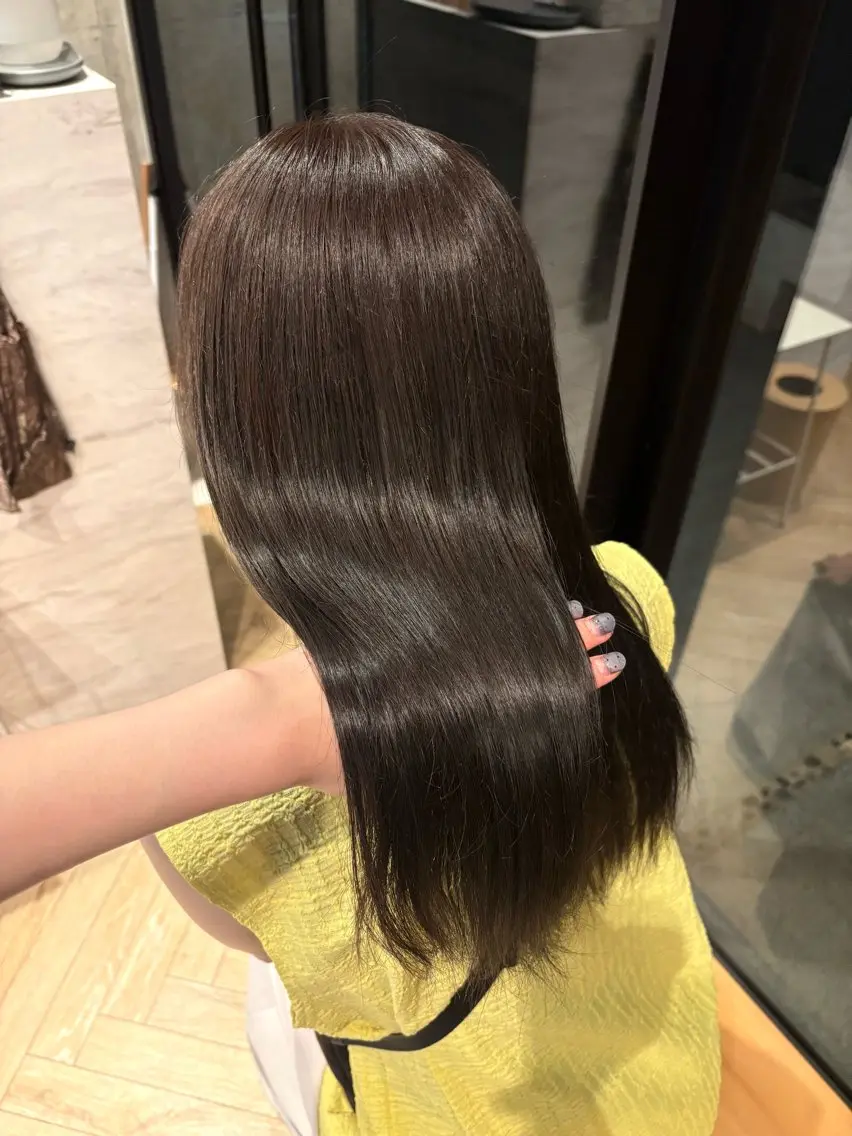 ミディアム カラー ヘアカラー トリートメント 🫧寒色カラー/透明 感ブラック/Risaのヘアスタイル