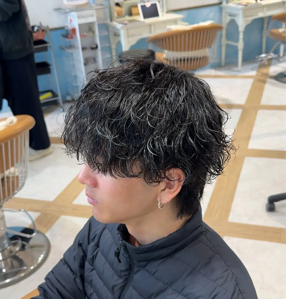 ミディアム パーマ メンズ カット パーマ ハクヤ心斎橋 パーマ/縮毛矯正のヘアスタイル
