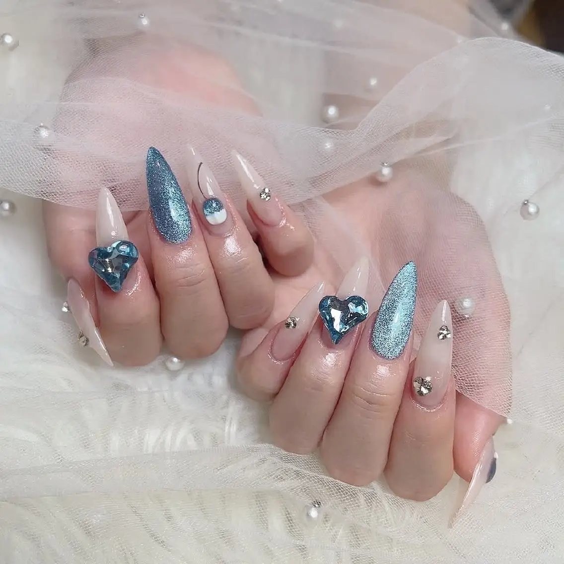ミディアム Sora NAILのネイルデザイン