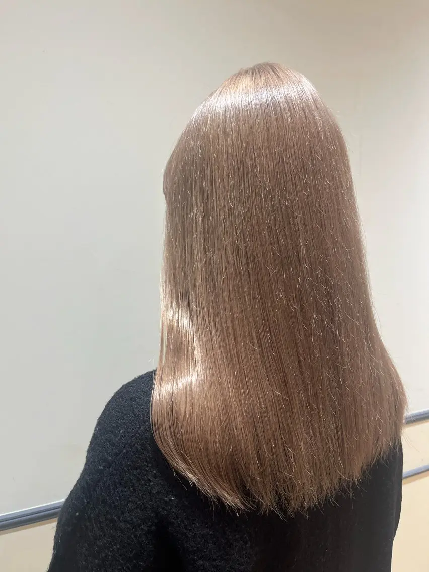 セミロング 菊池 純香のヘアスタイル
