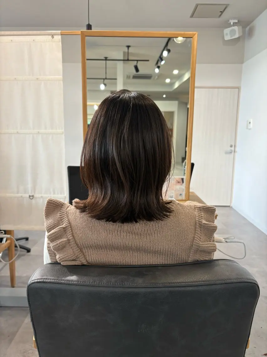 ミディアム ボブ くびれヘア 栗原 歩美のヘアスタイル