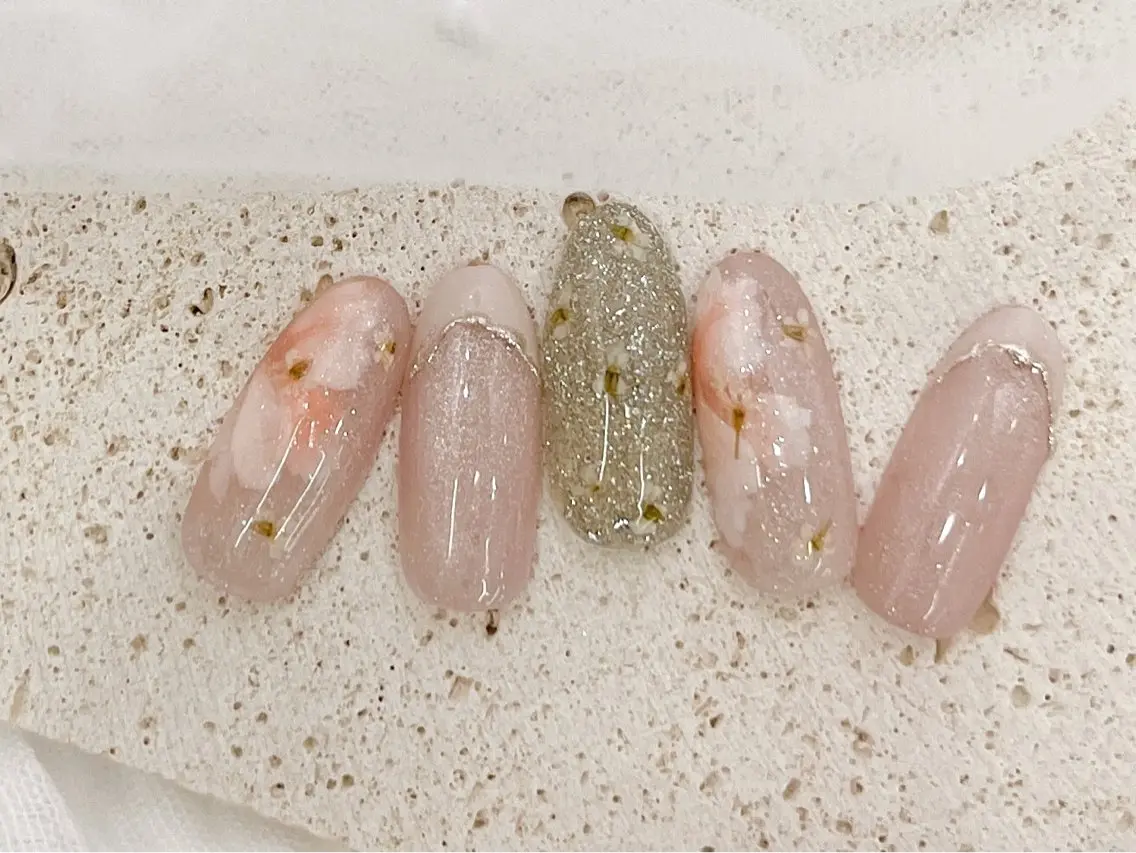 ネイル フラワーネイル 春ネイル ハンドネイル NailSalon CutiePutiのネイルデザイン