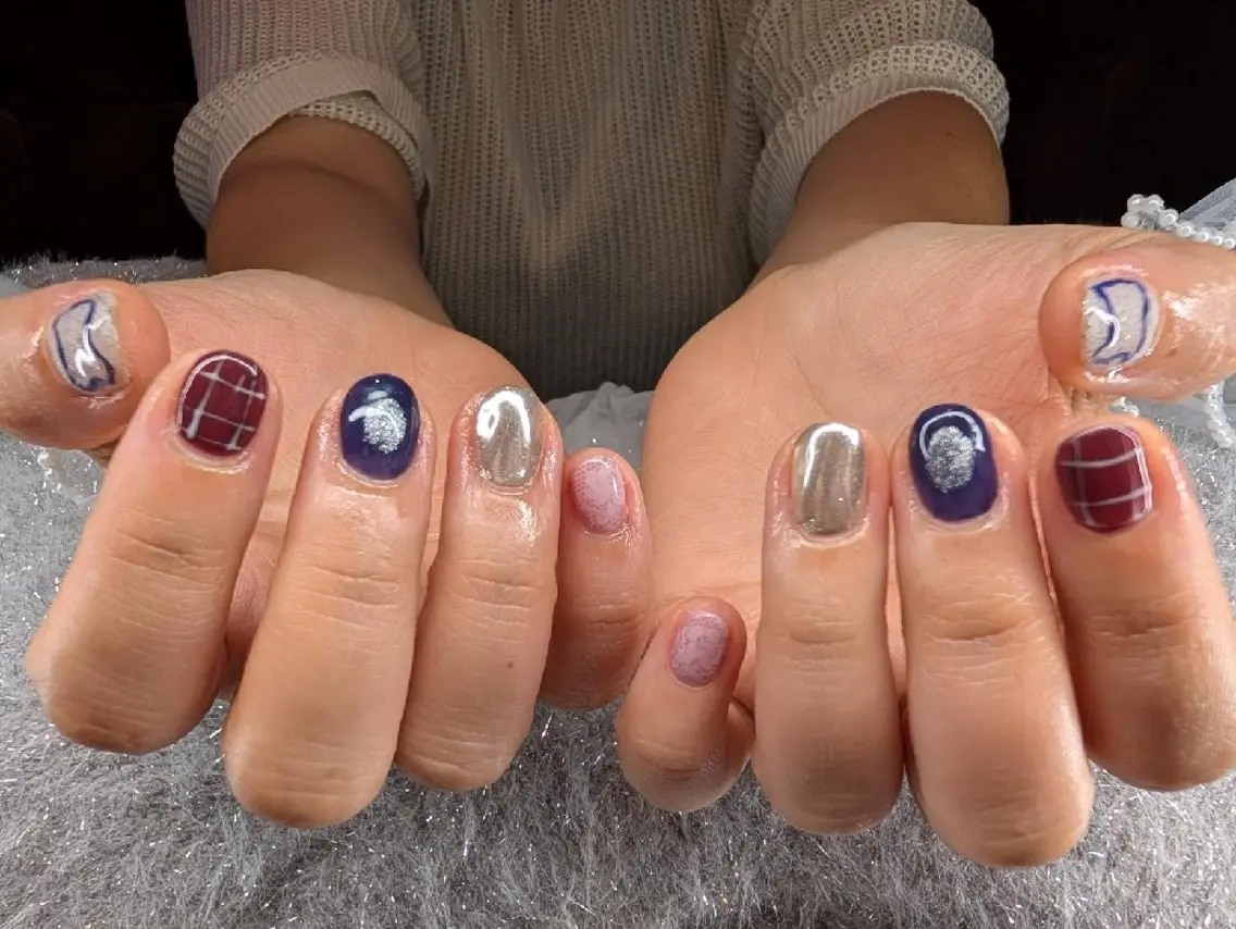 ネイル 持ち込み ハンドネイル 中田 巴菜のネイルデザイン