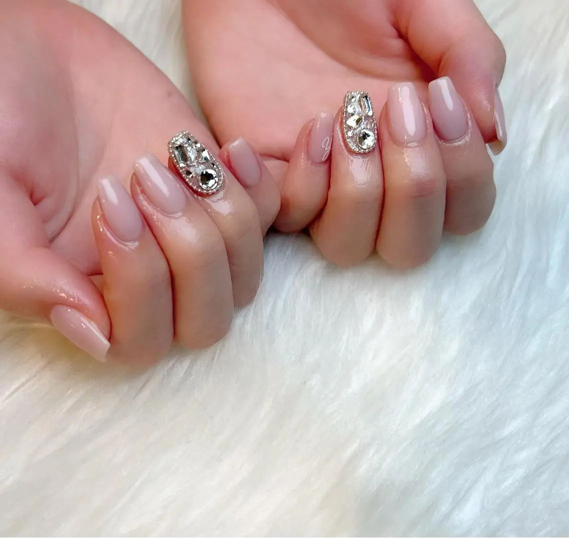ネイル Lino+ ネイル&よもぎ蒸しのネイルデザイン