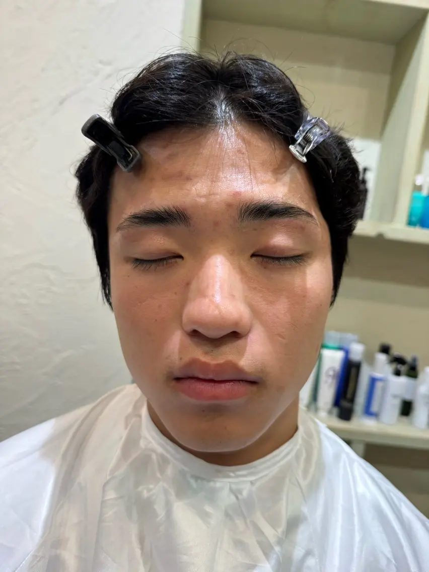 アイブロウ 眉毛ワックス脱毛 その他(アイブロウ) 村上 輝のヘアスタイル
