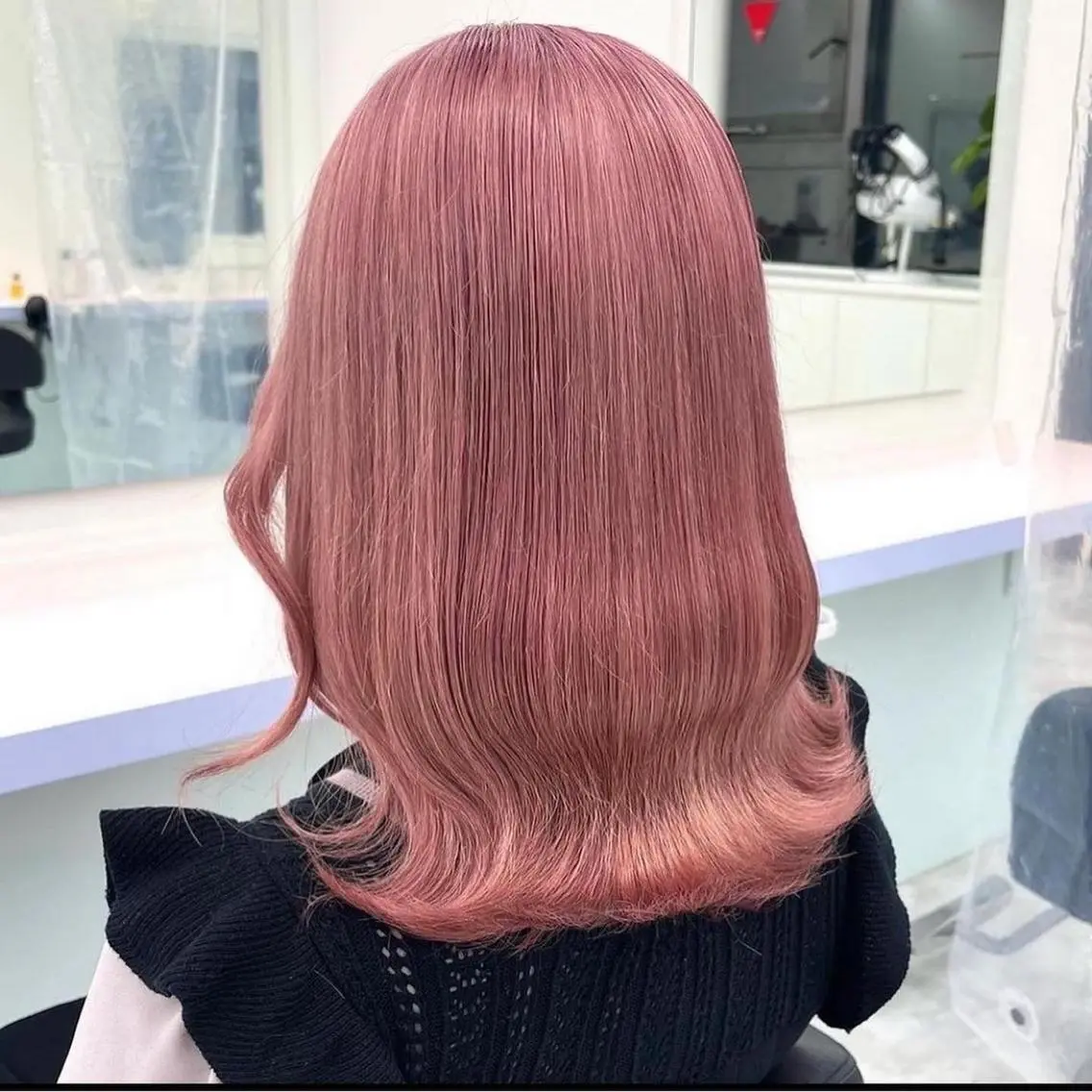 ミディアム カラー 💗爆美女製造機💗 ハイトーン-髪質改善のヘアスタイル