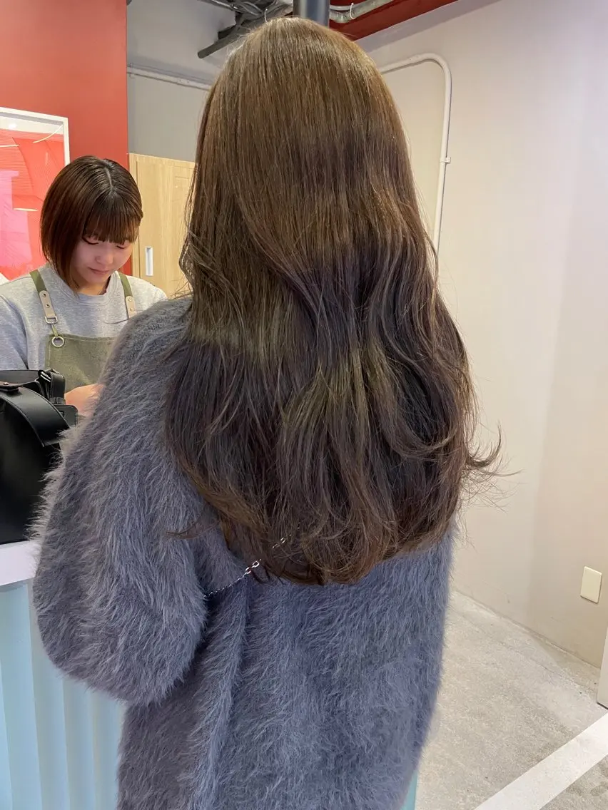 ロング カラー 透明感カラー 🎀エリコ🌈のヘアスタイル