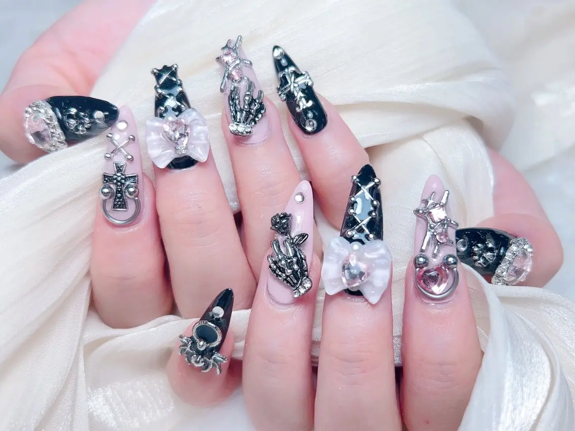💜チップ長さだし150分持ち込みデザイン💍5000種類パーツつけ放題の写真