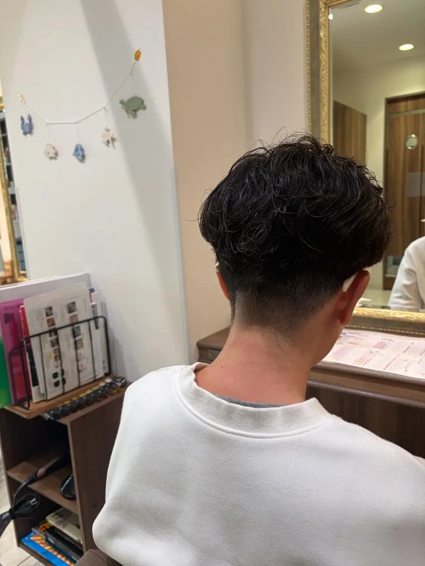 ショート メンズ メンズパーマ カット メンズ特化👾 松原京のヘアスタイル