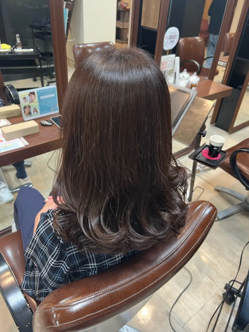 カラー 秋山 空澄のヘアスタイル