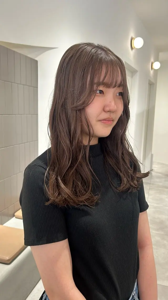 セミロング カラー ベージュカラー ブラウンカラー ヘアカラー オリーブベージュ/ ブリーチなし透明感のヘアスタイル