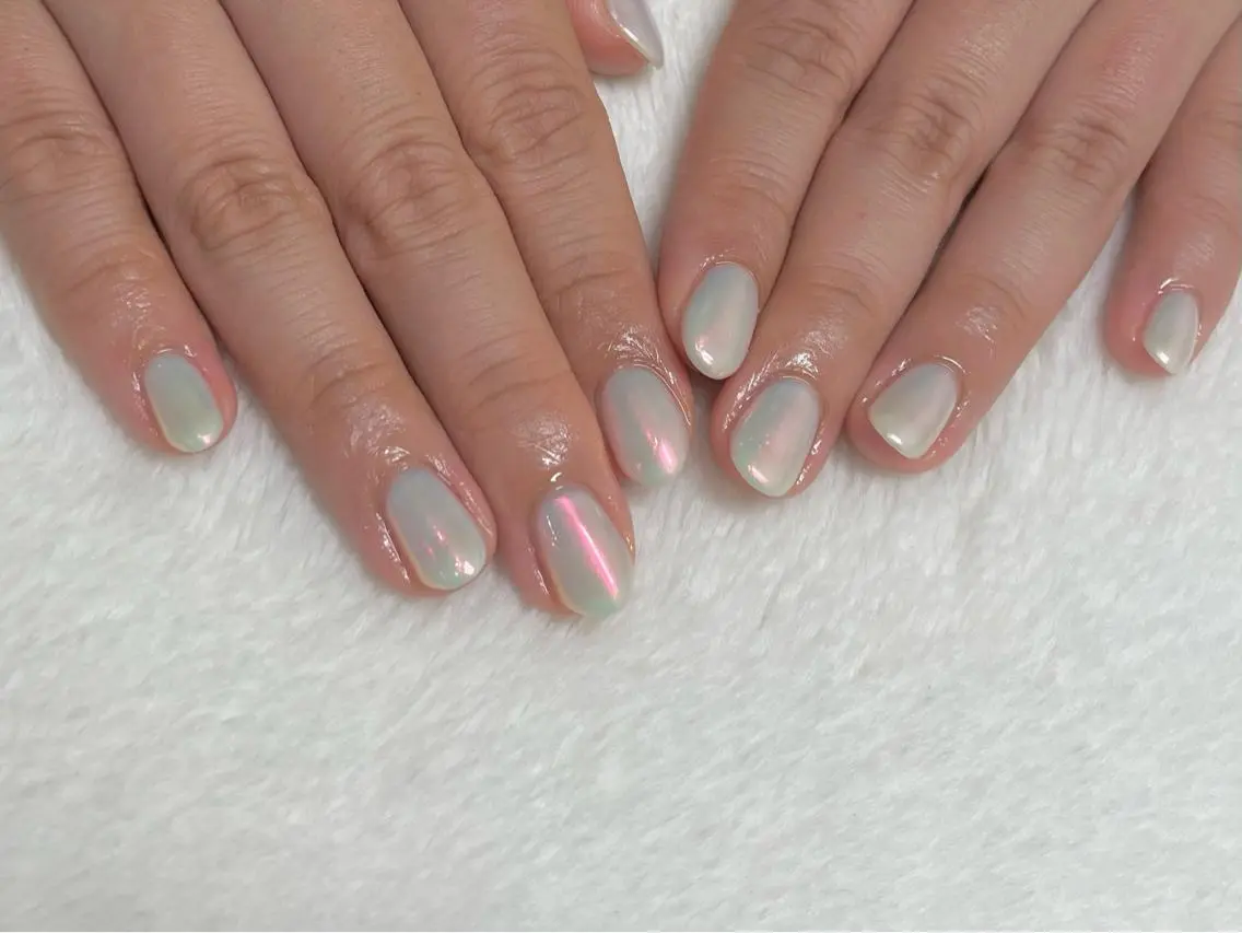 ネイル オーロラネイル riri-nail Rie Endoのネイルデザイン