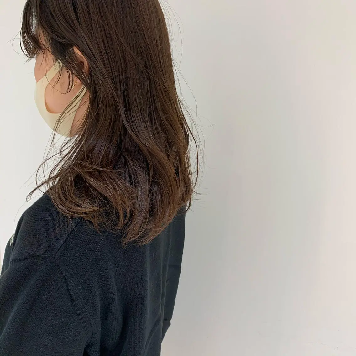 カラー SAKINO ベージュカラーのヘアスタイル