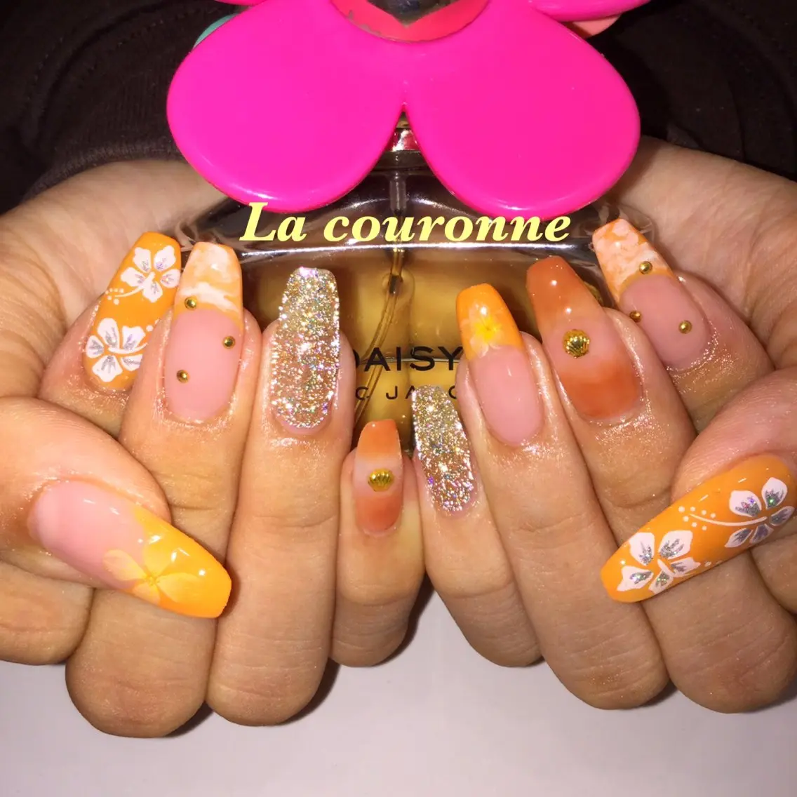 ネイル ハンドネイル Lacouronne NATSUMIのネイルデザイン