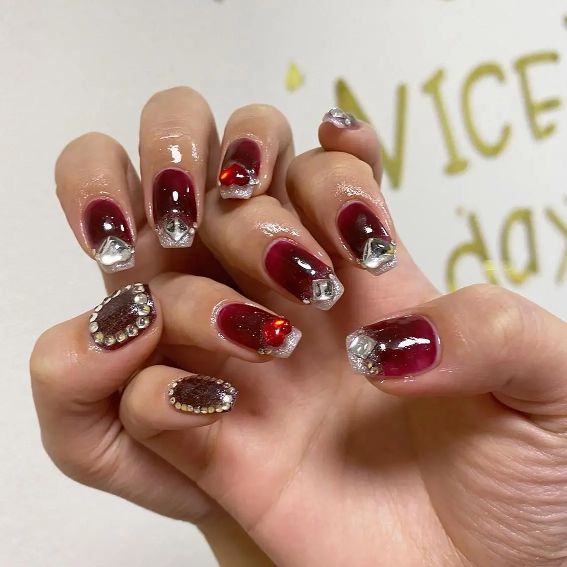ネイル I pinknail 韓国風·持ち込み専門のネイルデザイン