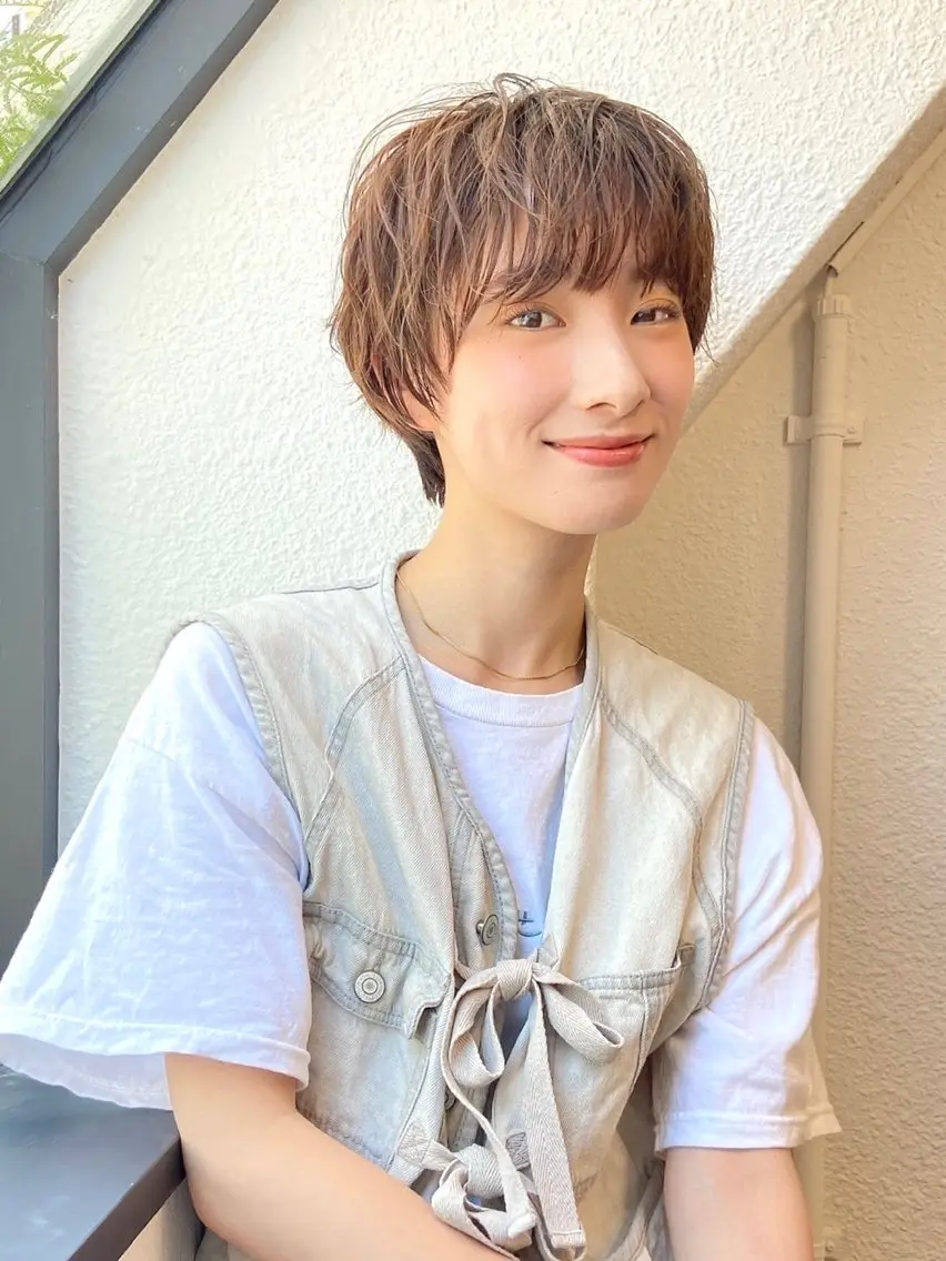 ショート パーマ カット ヘアカラー 🦋透明感カラー🦋 なつやのヘアスタイル