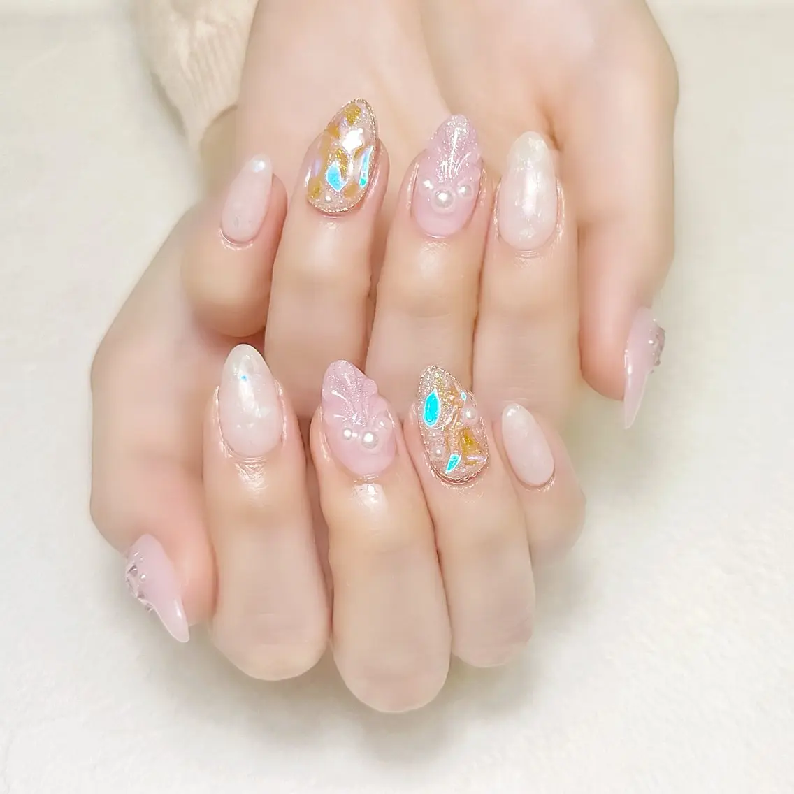 ネイル 氷ネイル・うるうるネイル ラメ(グリッター) ピンク 夏ネイル rouse nail RISATOのネイルデザイン