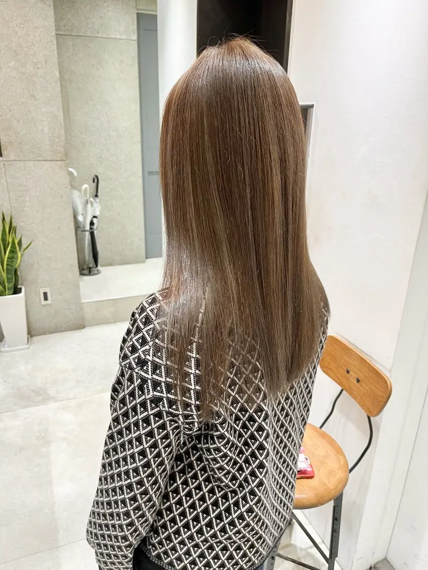 ✨外国人風3Dハイライト✨➕カラー➕後処理トリートメント ケアブリーチの写真